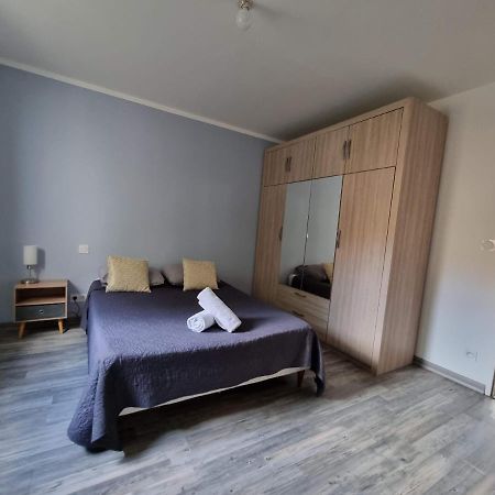 T2 Avec Terrasse 25M², Garage, Plein Centre-Ville Narbonne Exteriér fotografie